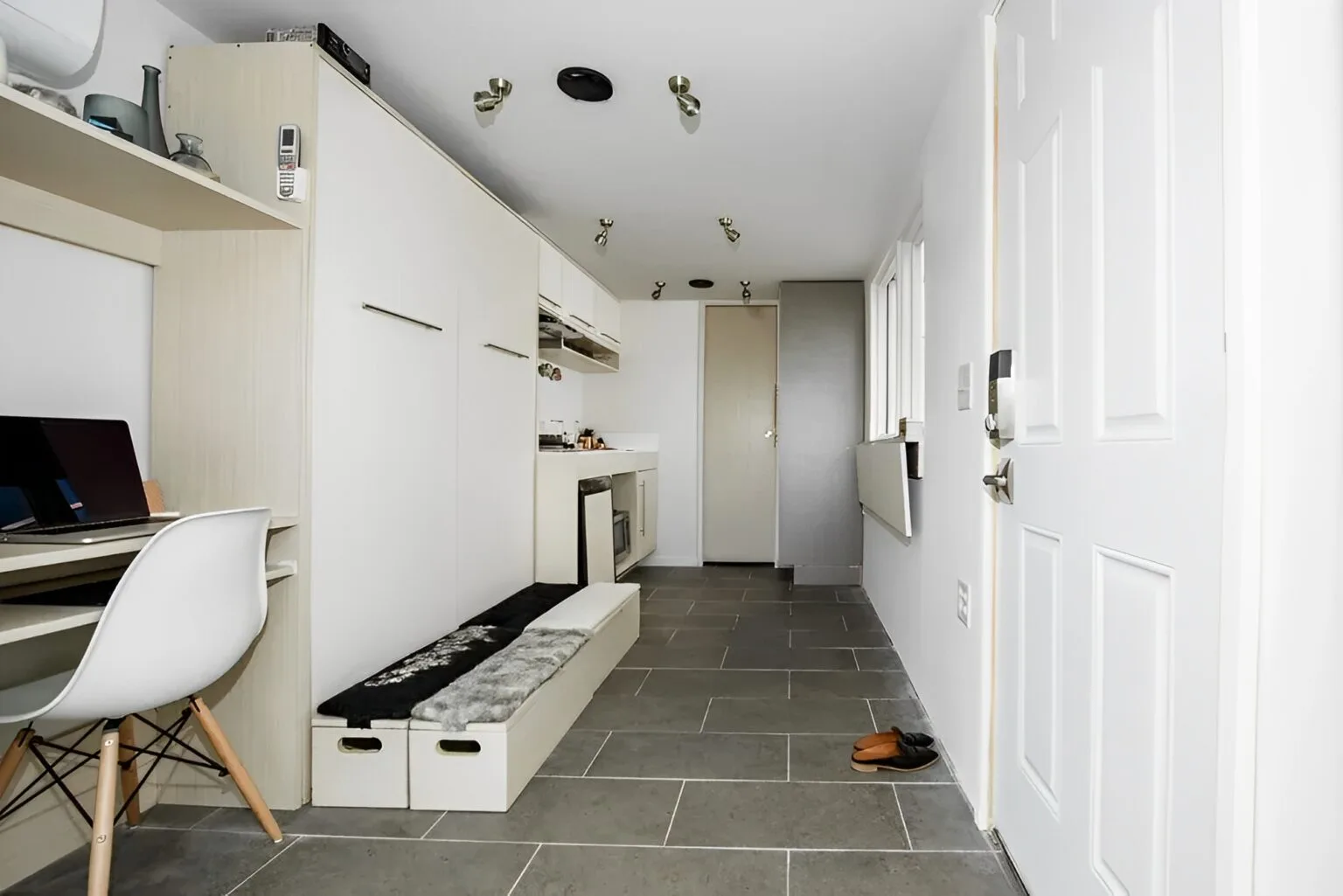 Fully Equipped 20ft Shipping Container Home for Sale - photo 5
