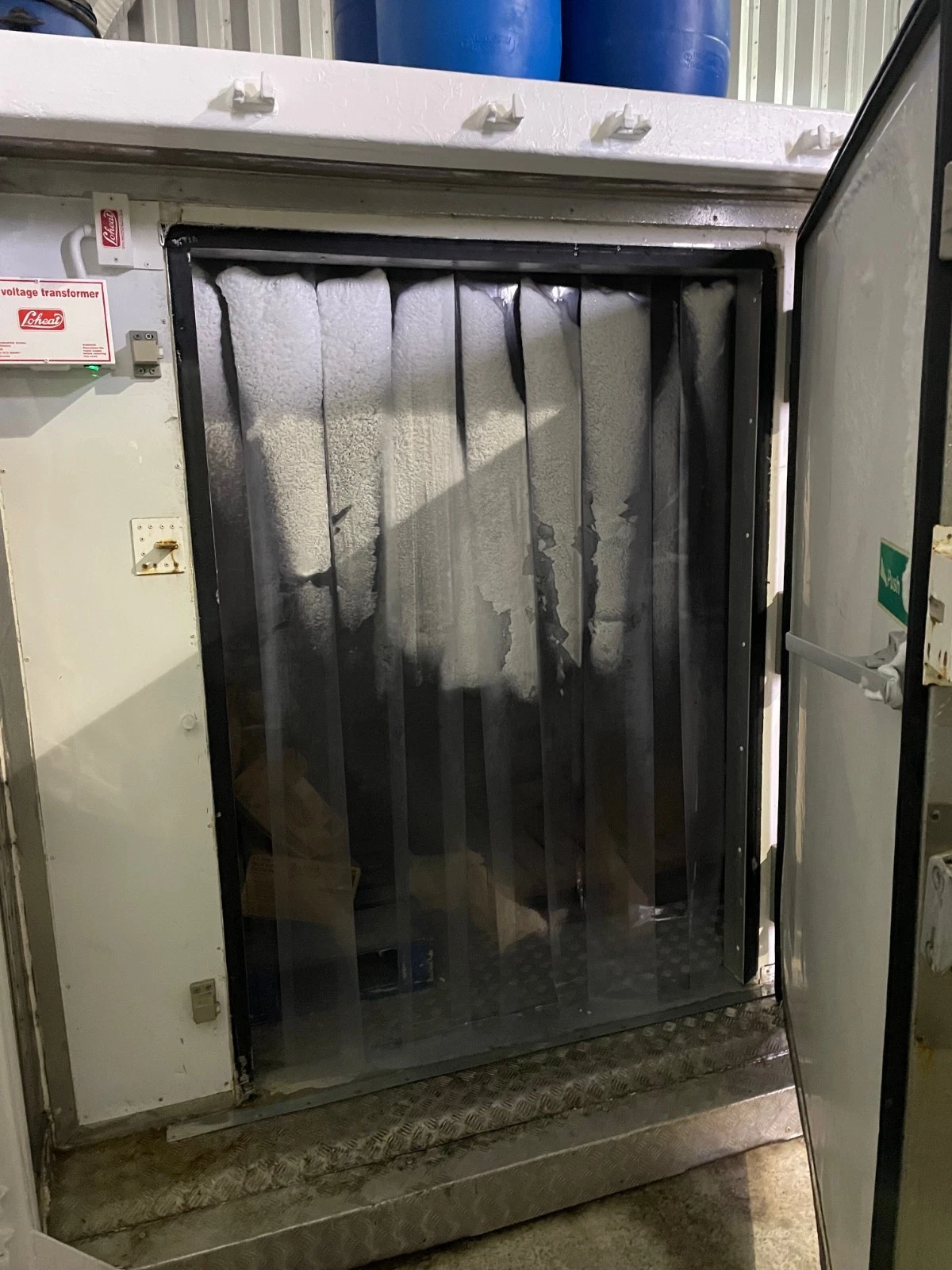 Govi 10ft Refrigerated Container (Fridge & Freezer) - photo 3