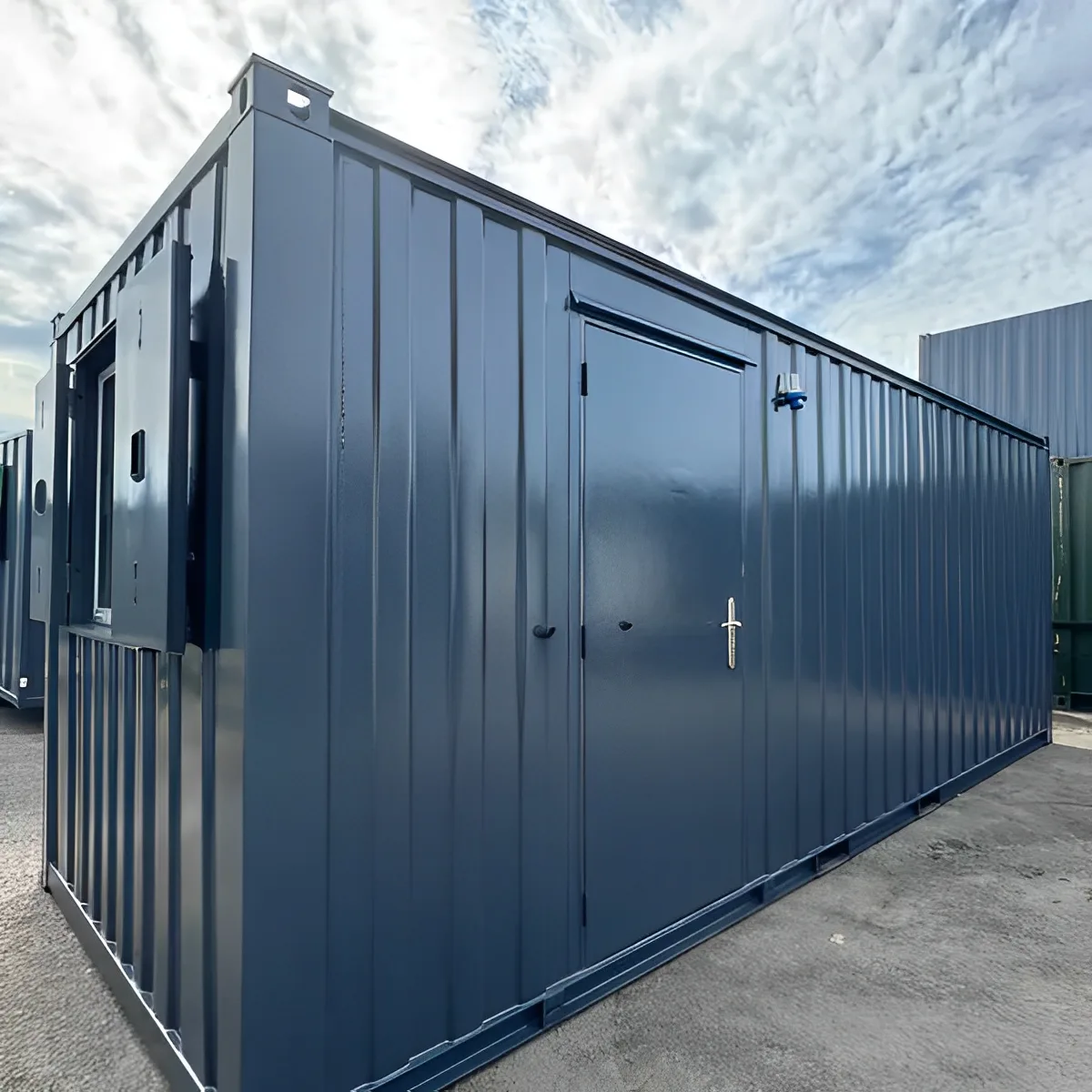 21ft x 8ft Custom Cabin Office / Canteen Portable Building - photo 1