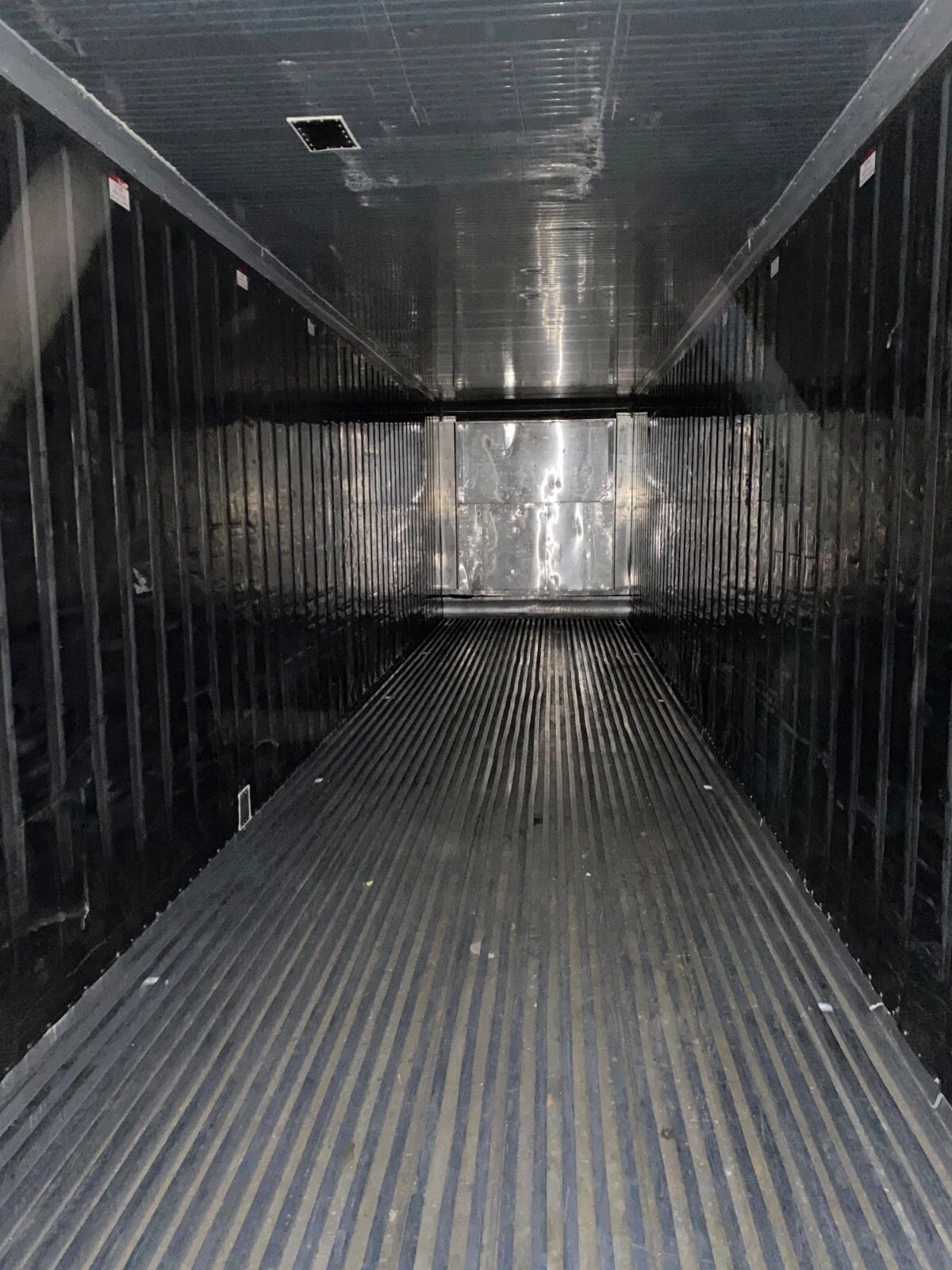 40ft Reefer Container (Non-Working) - Insulated Storage Unit - photo 6