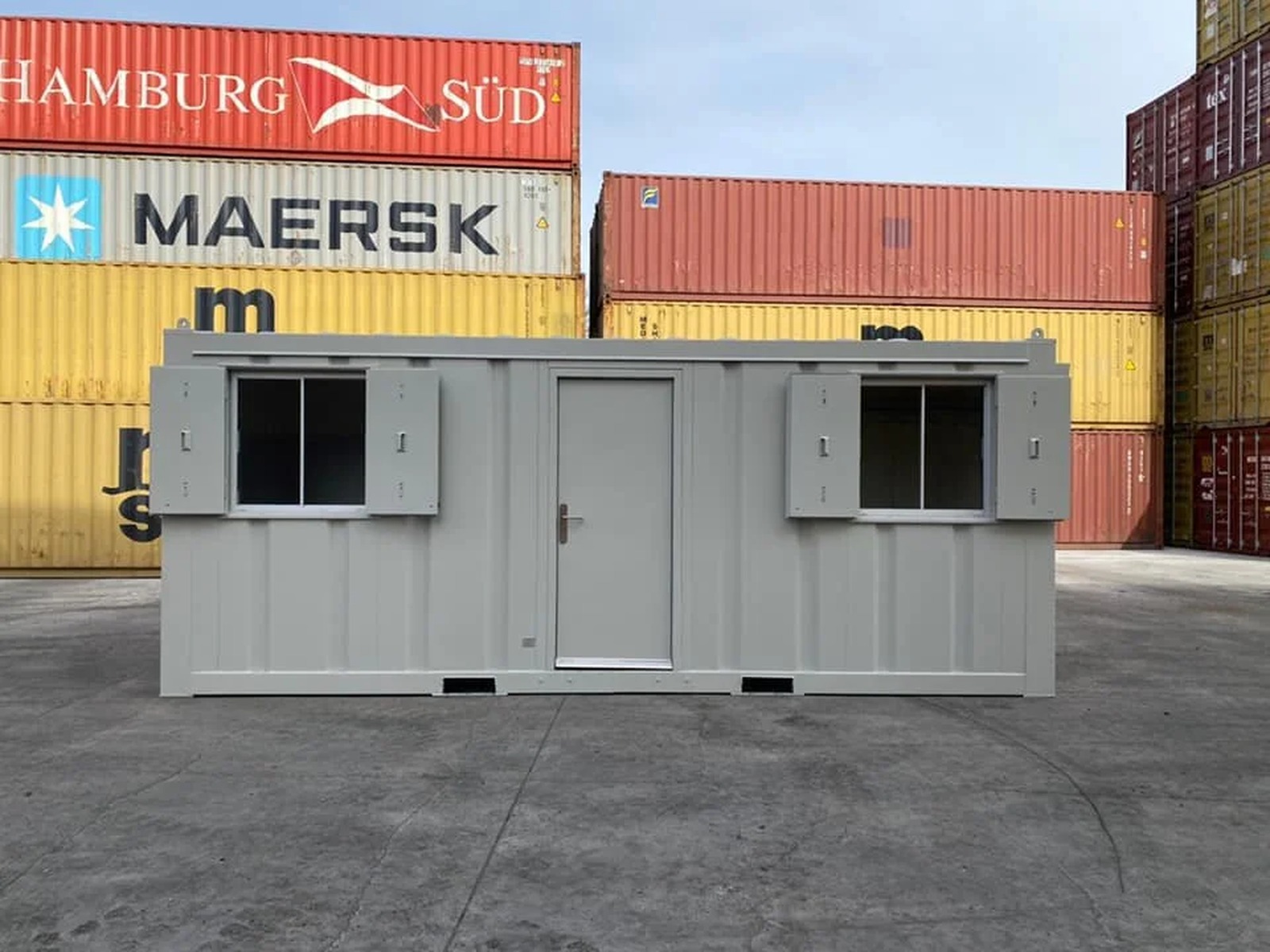 20ft Open Plan Office Container for Sale - photo 1