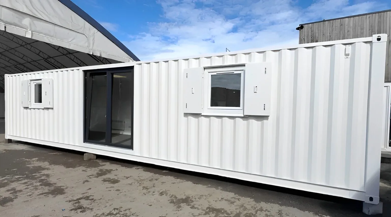 Converted 40ft Shipping Container Office \| Open Plan Portable Office - photo 4