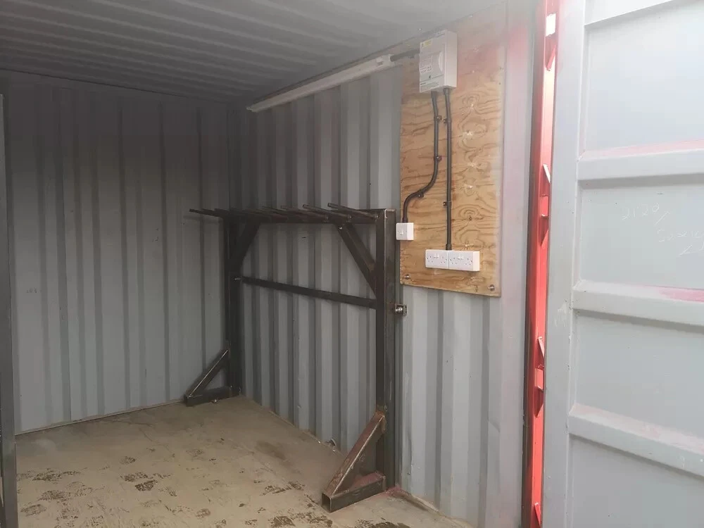 10ft x 8ft Rigging Loft / Tackle Store Steel Storage Container - photo 4