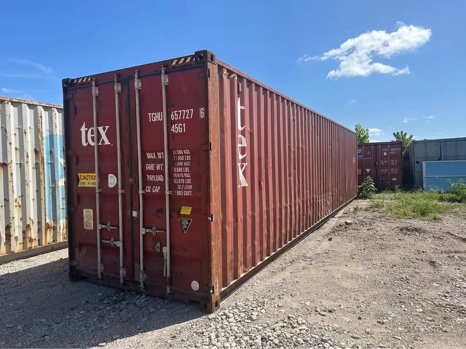 40ft High Cube Shipping Container - Solid & Spacious - photo 1