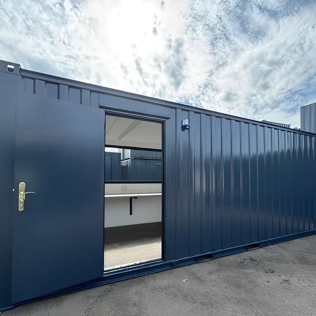 21ft x 8ft Custom Cabin Office / Canteen Portable Building - photo 5