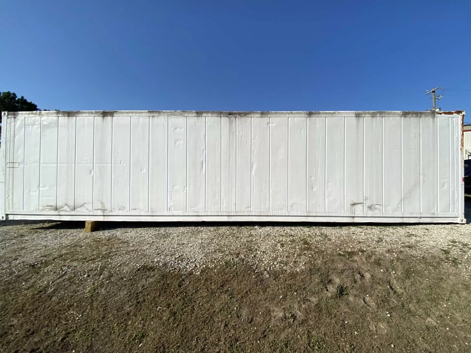 40 Foot High Cube Insulated Shipping Container with 5 Ton Bard HVAC - photo 6