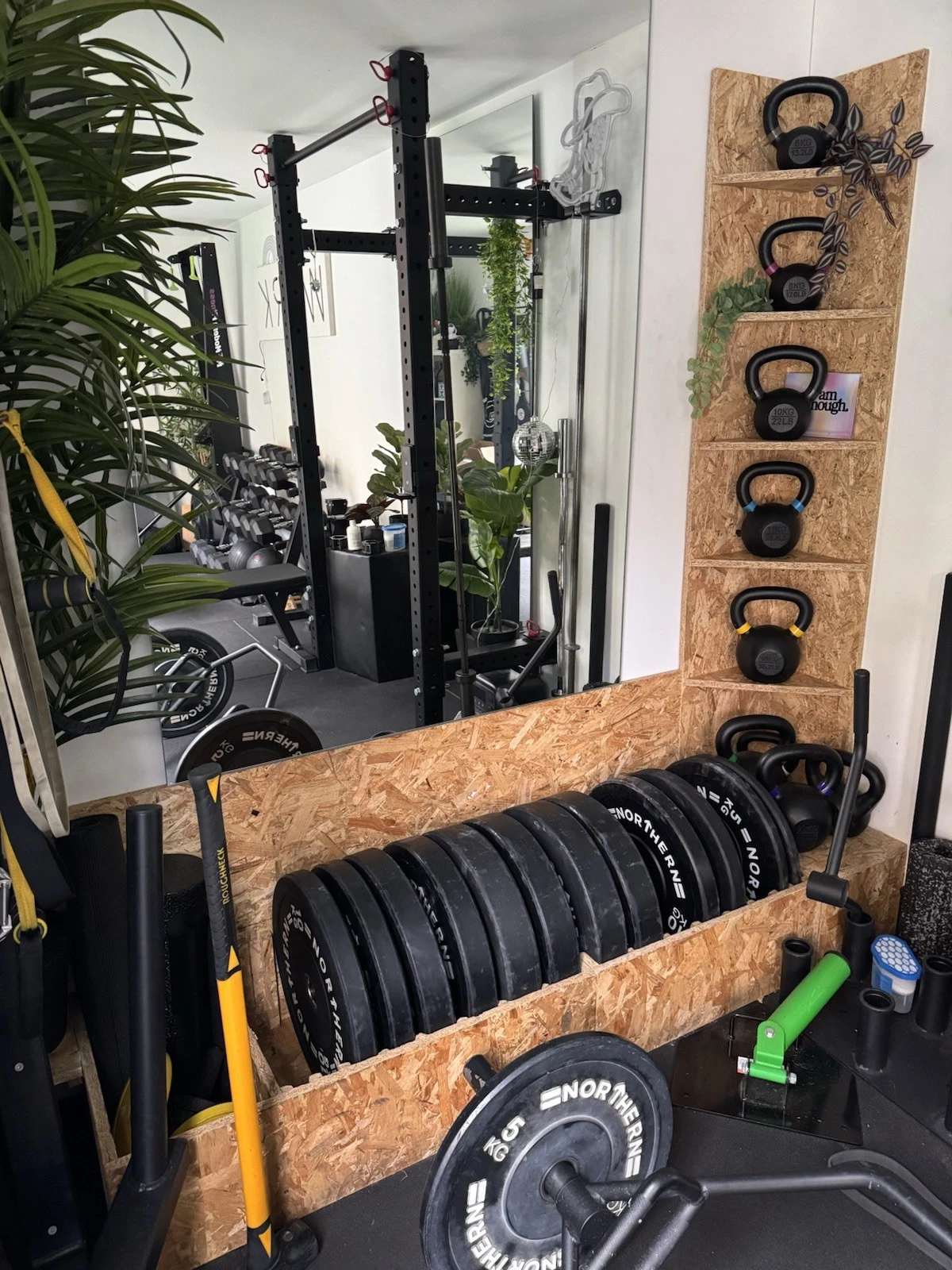 20ft Converted Shipping Container Office Gym - photo 2