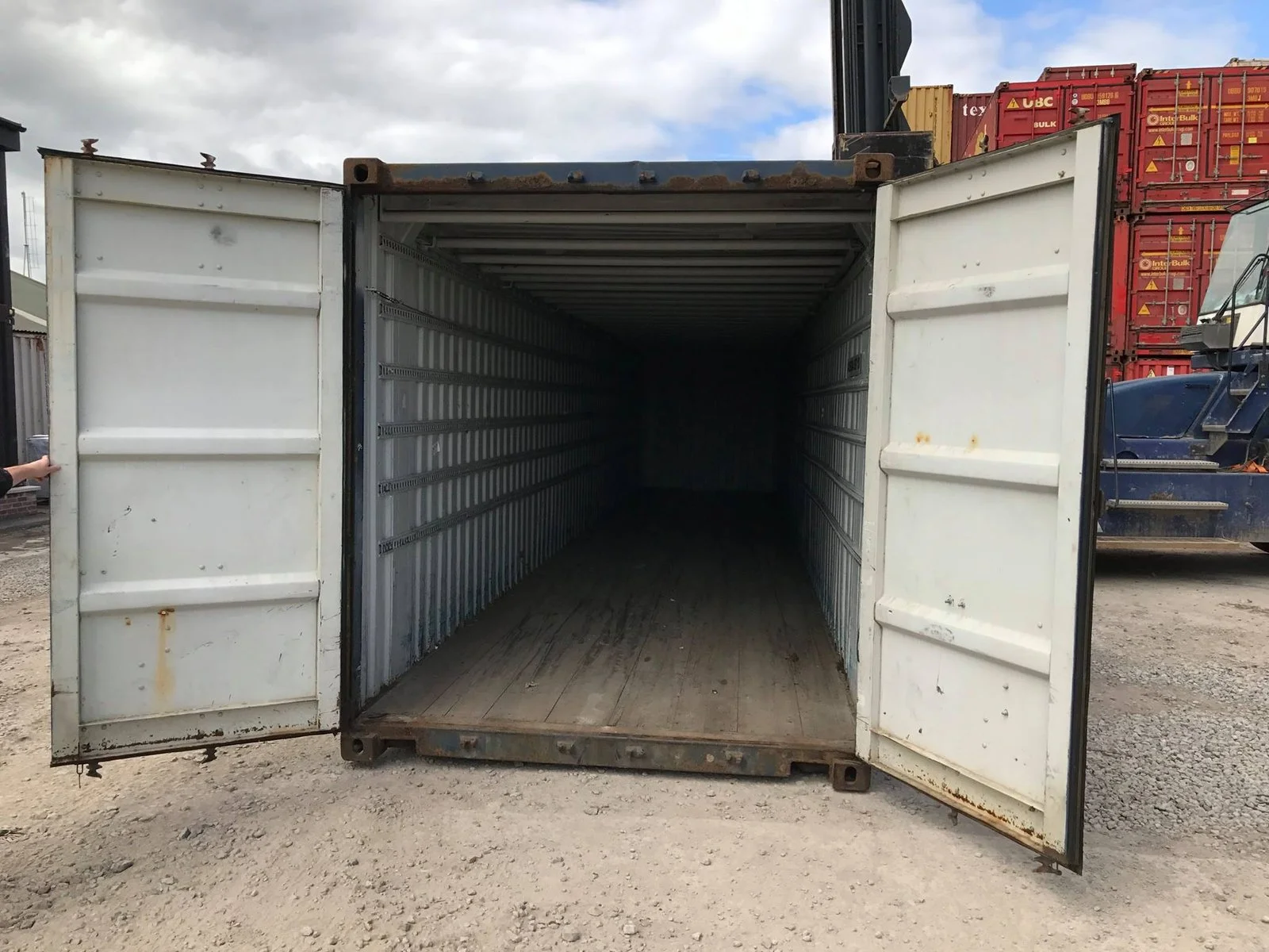 45ft Shipping Containers - Heavy-Duty, Affordable - photo 4