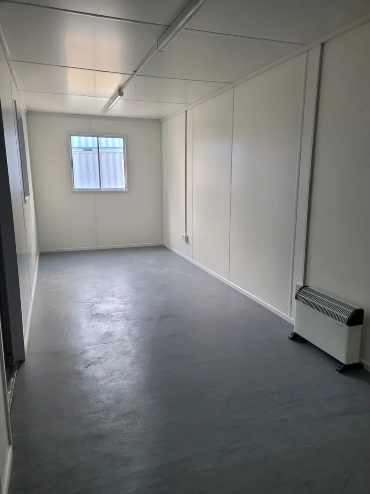 30ft ModiBox Office Container for Sale - photo 5