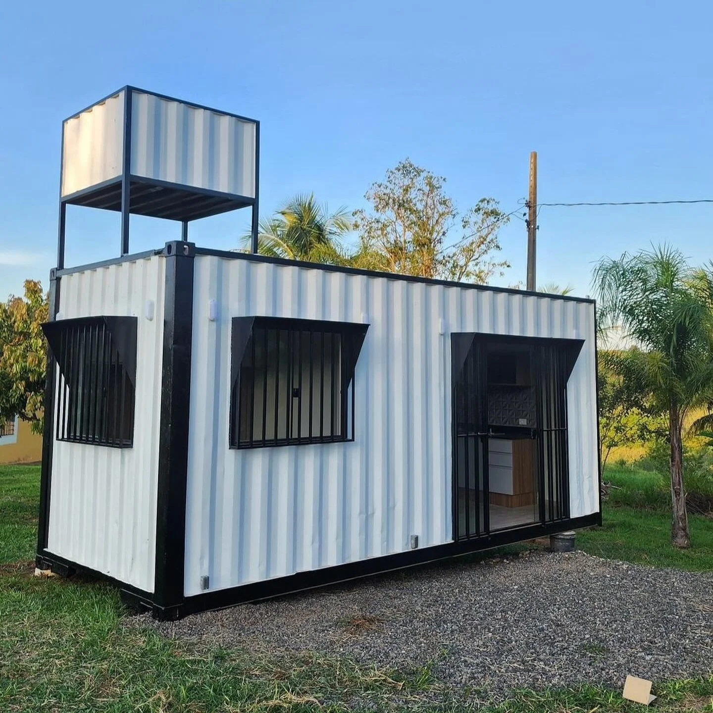 Custom 20ft Shipping Container Home With Water Tank - photo 1