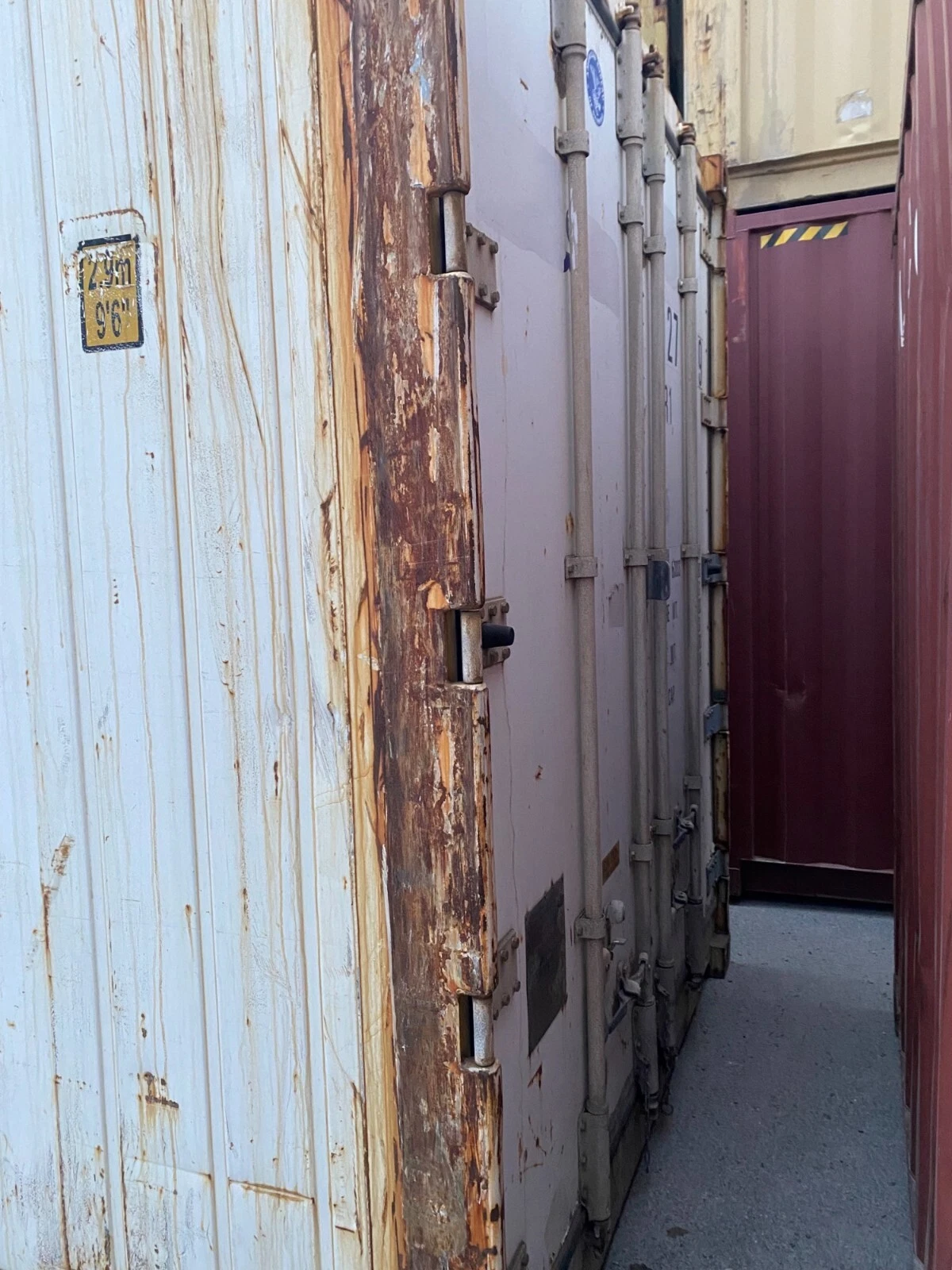 40ft Reefer Container (Non-Working) - Insulated Storage Unit - photo 5