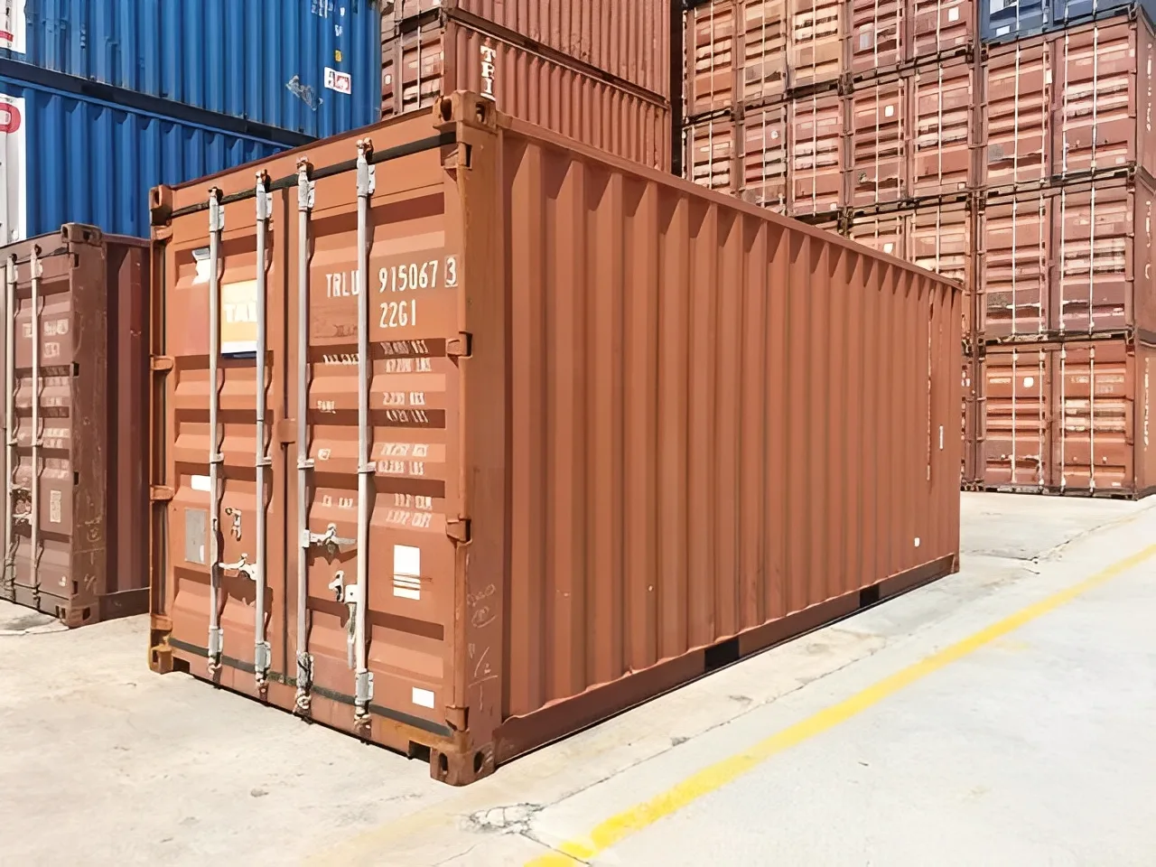 20Ft Used Shipping Container - Wind & Watertight - photo 1