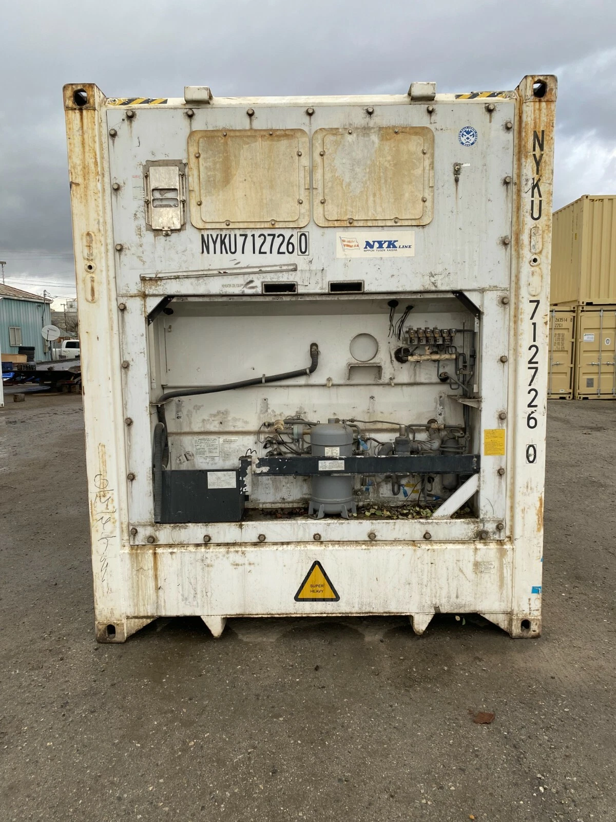 40ft Reefer Container (Non-Working) - Insulated Storage Unit - photo 1