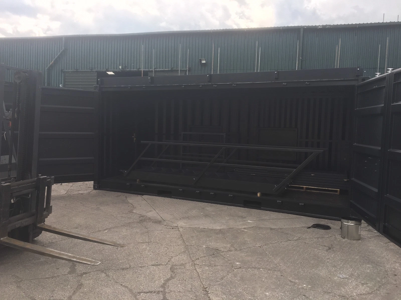 20ft Side Door One Trip Shipping Container - photo 2