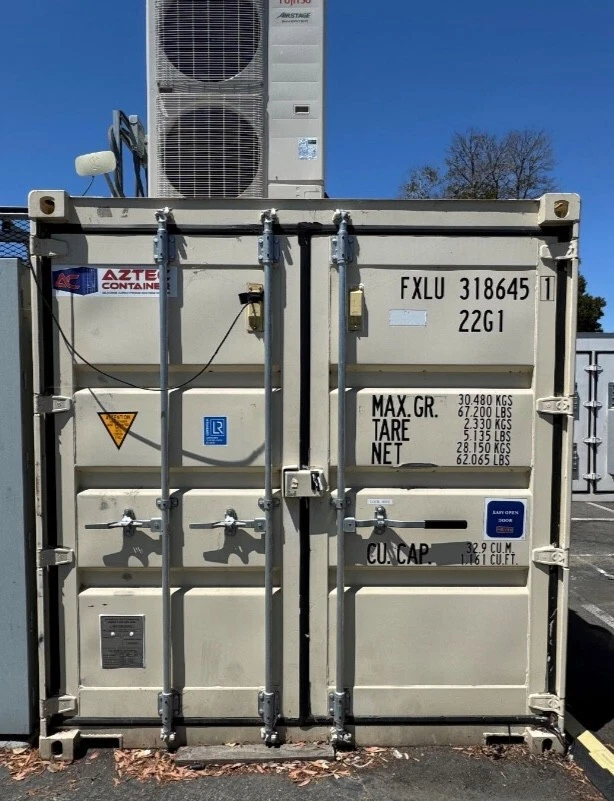 Refrigerated 20ft Conex Shipping Container for Sale - photo 1