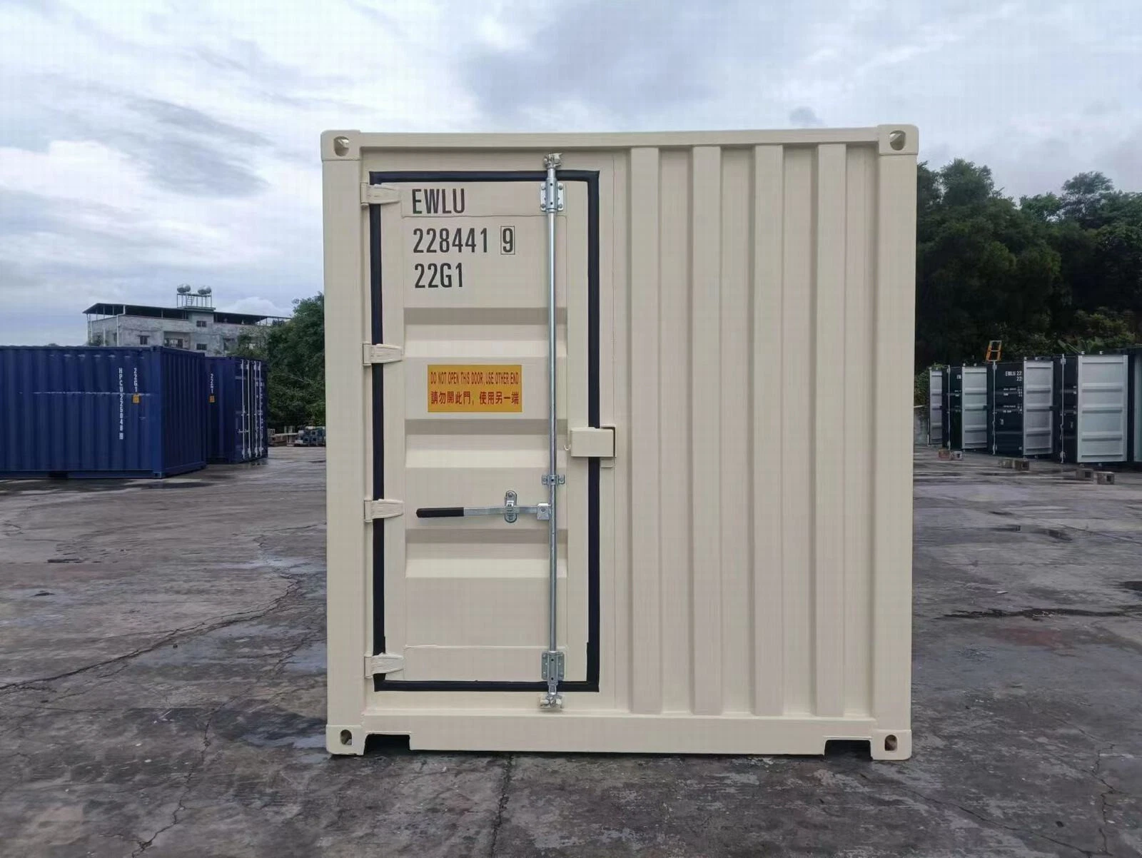 20ft One-Trip Shipping Container - Triple Door Access - photo 1