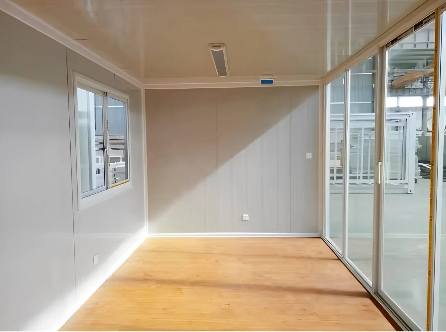 40ft Luxury Prefab Modern Container Home for Sale - photo 4