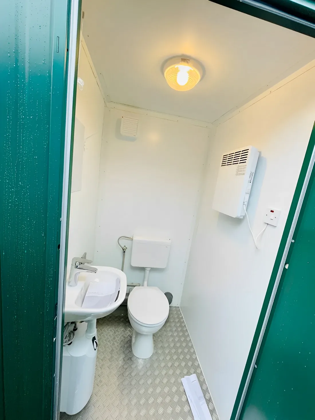 8Ft x 5Ft Double Mains Toilet 1+1 (Green) - photo 4