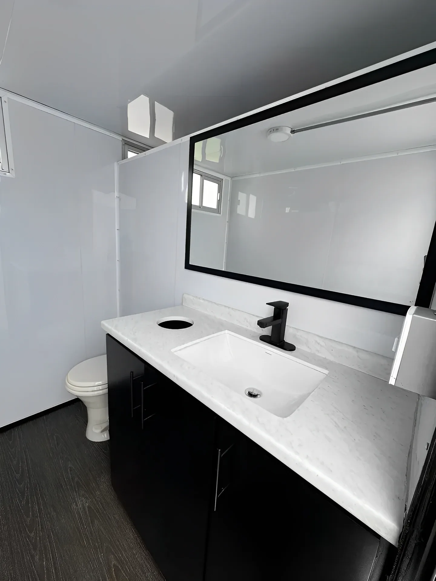 Upscale 2 Station Portable Restroom Trailer 7ft x 14ft - photo 5