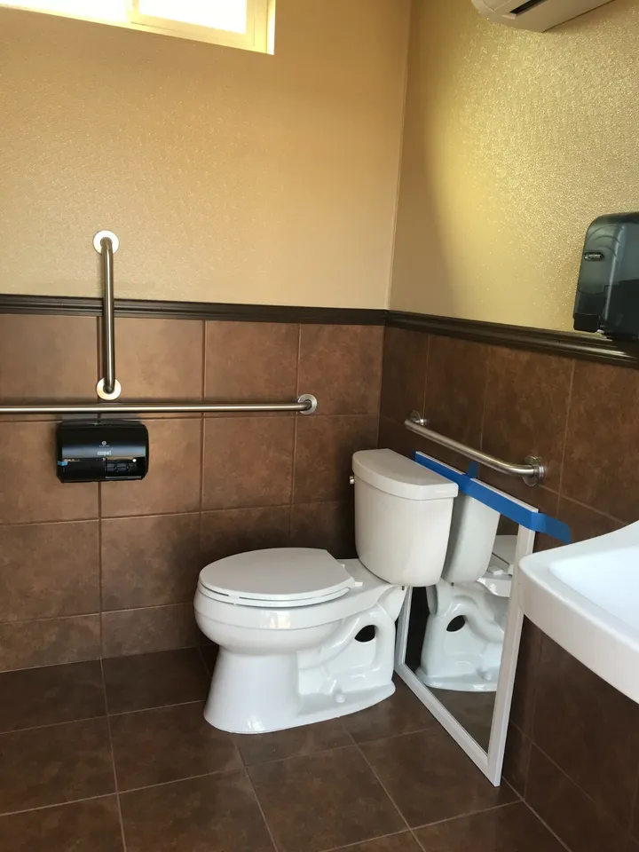 Shipping Container Restroom (Conex Portable Bathroom) - photo 5