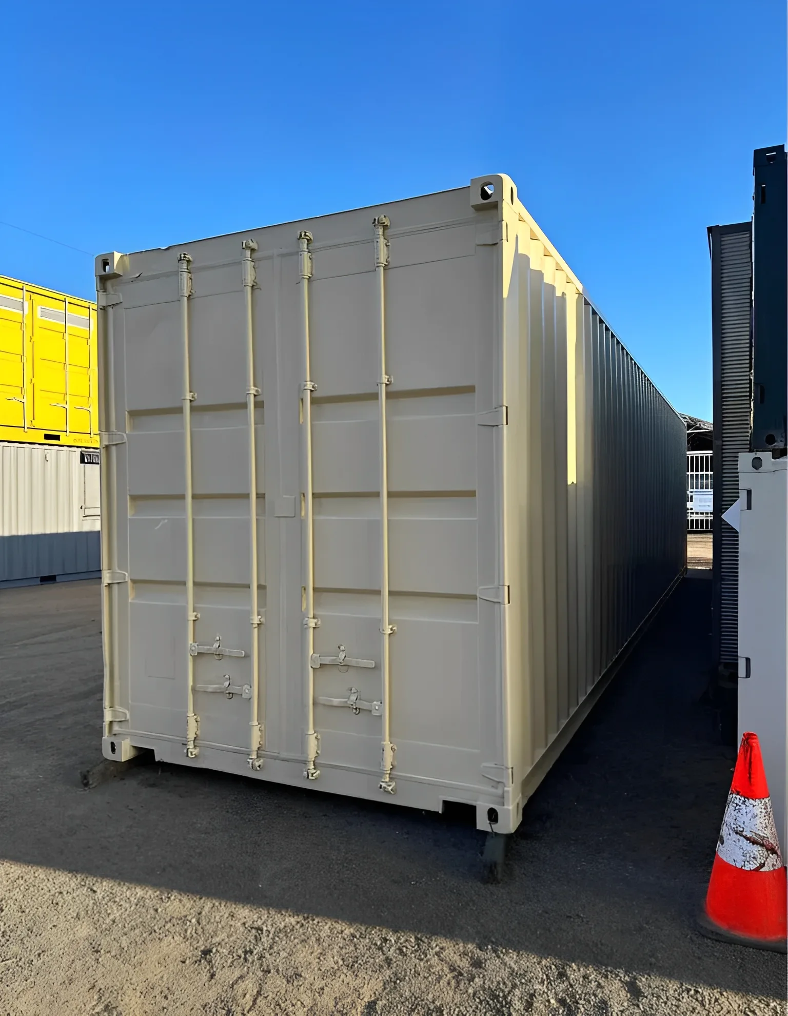 40ft X 8ft Shipping Container With Roll-Up Door - photo 6
