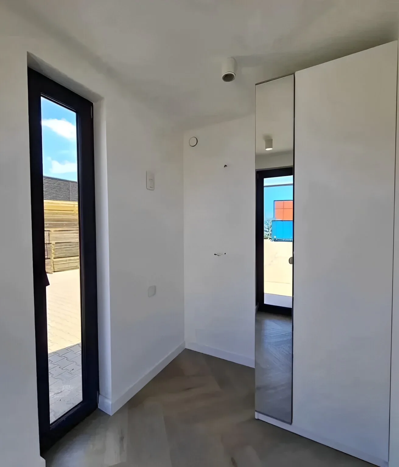Custom 40ft Shipping Container House for Sale - photo 5