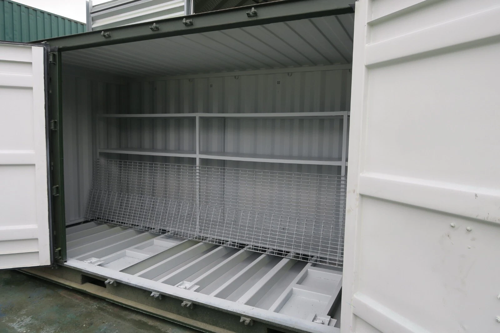 20ft Bunded Store Conversion Shipping Container - photo 3