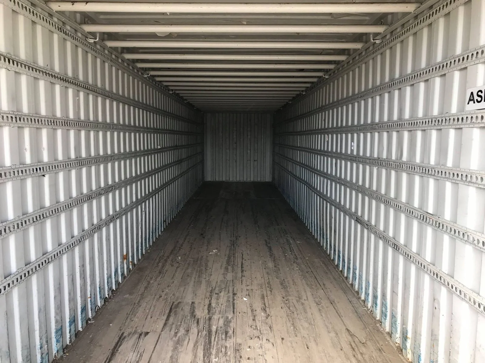 45ft Shipping Containers - Heavy-Duty, Affordable - photo 5