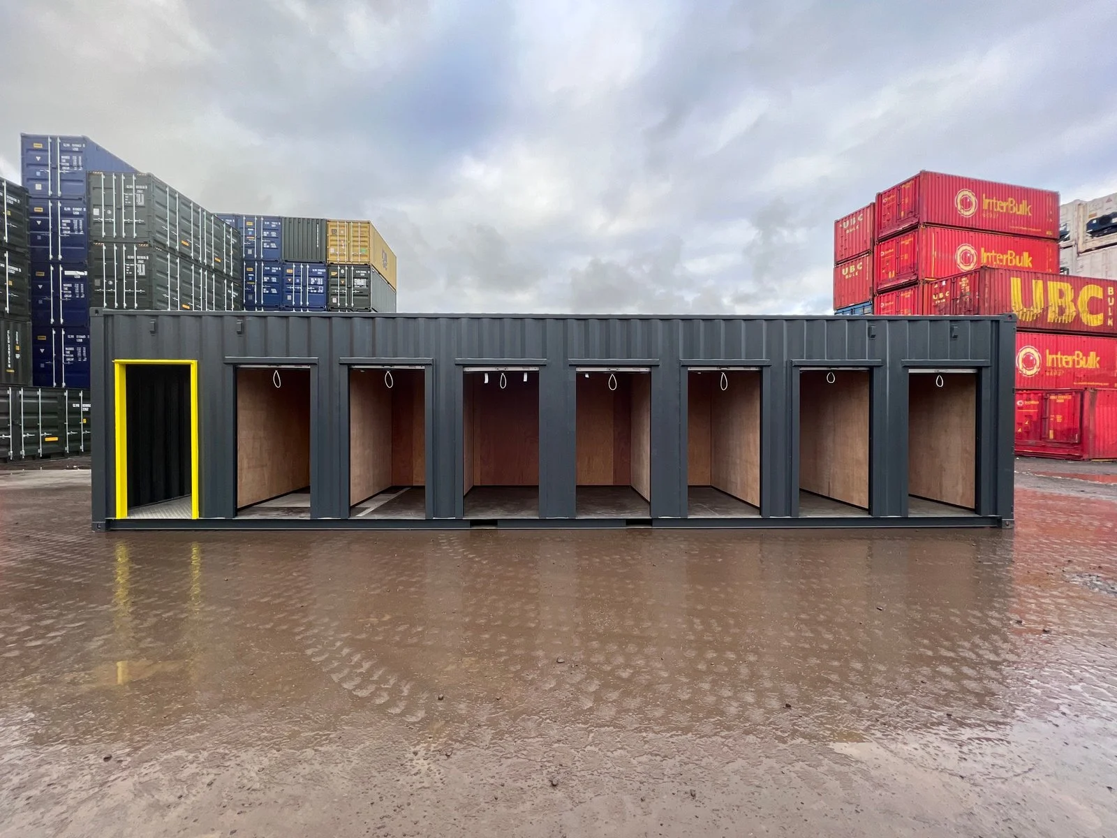 40ft High Cube Multi-Store Container - 7-Bay Self Storage Unit - photo 4