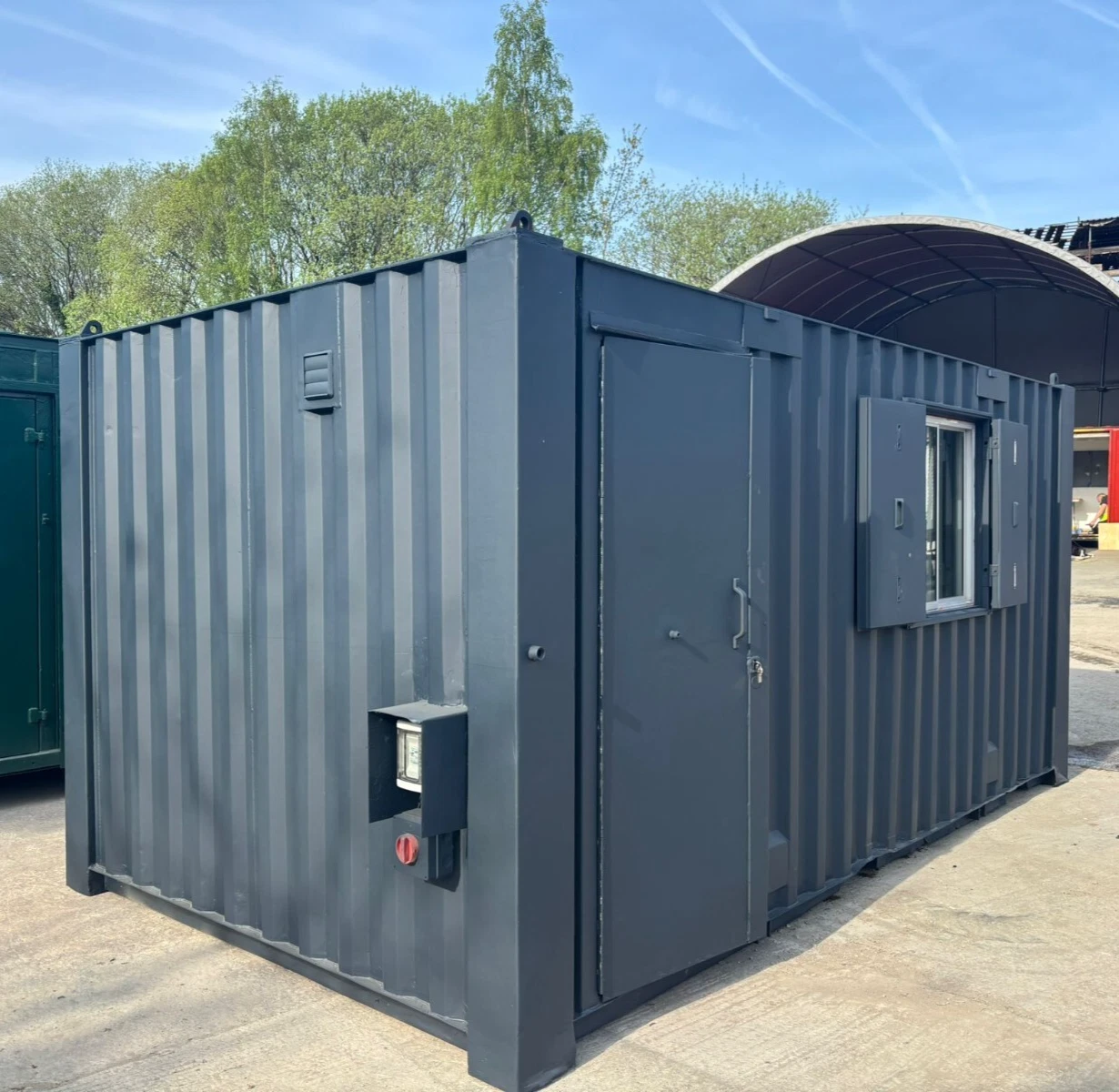 20ft Anti Vandal Office Canteen with Partition - photo 1