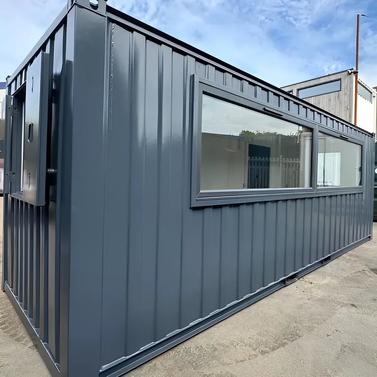 21ft x 8ft Custom Cabin Office / Canteen Portable Building - photo 6