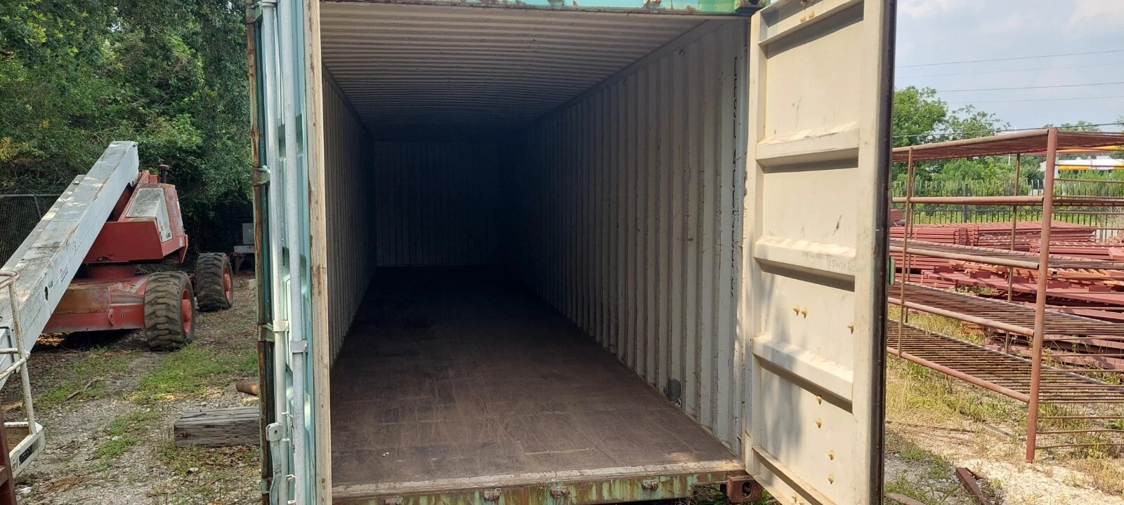 40ft Watertight Shipping Container for Sale - photo 3