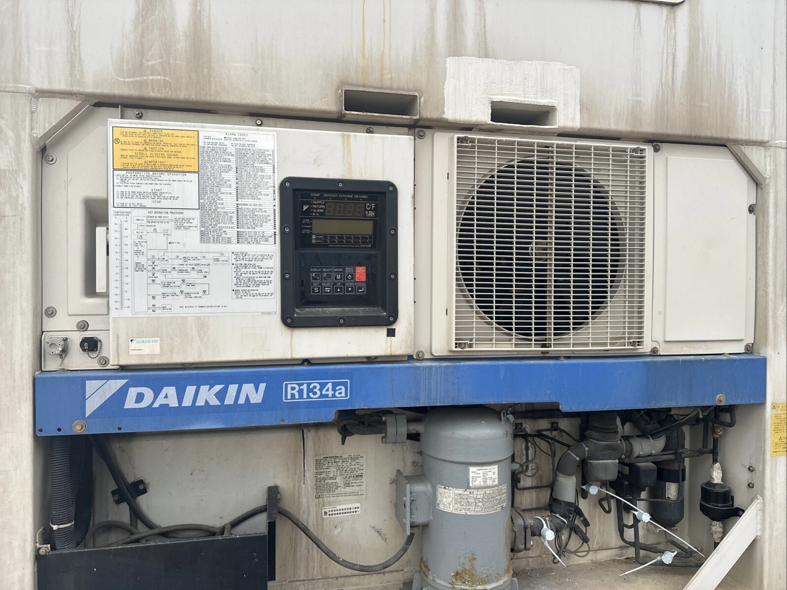 Daikin 40ft Refrigerated Shipping Container (Reefer) - photo 5