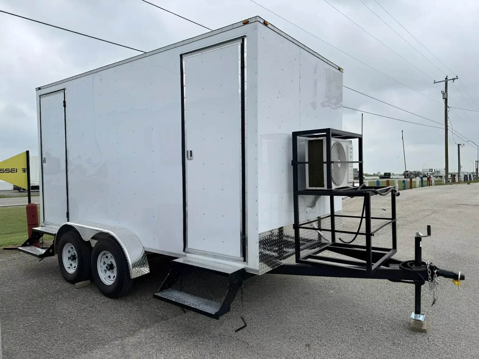Upscale 2 Station Portable Restroom Trailer 7ft x 14ft - photo 1
